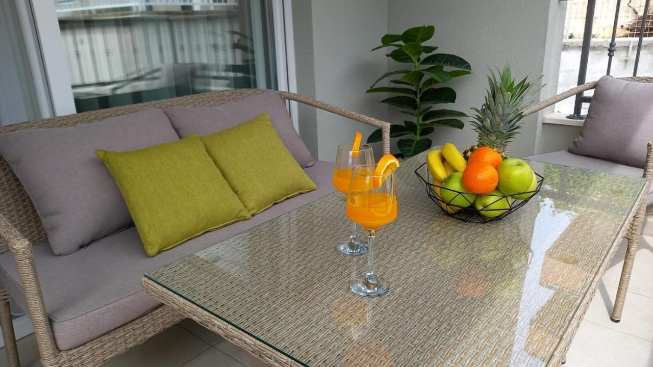 Lux Apartman Antonija Makarska Dış mekan fotoğraf